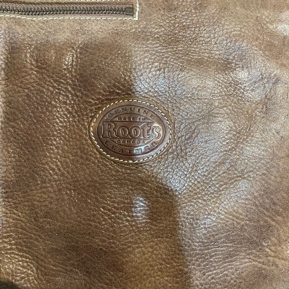 Roots Brown Leather Crossbody Bag - Picture 2 of 3